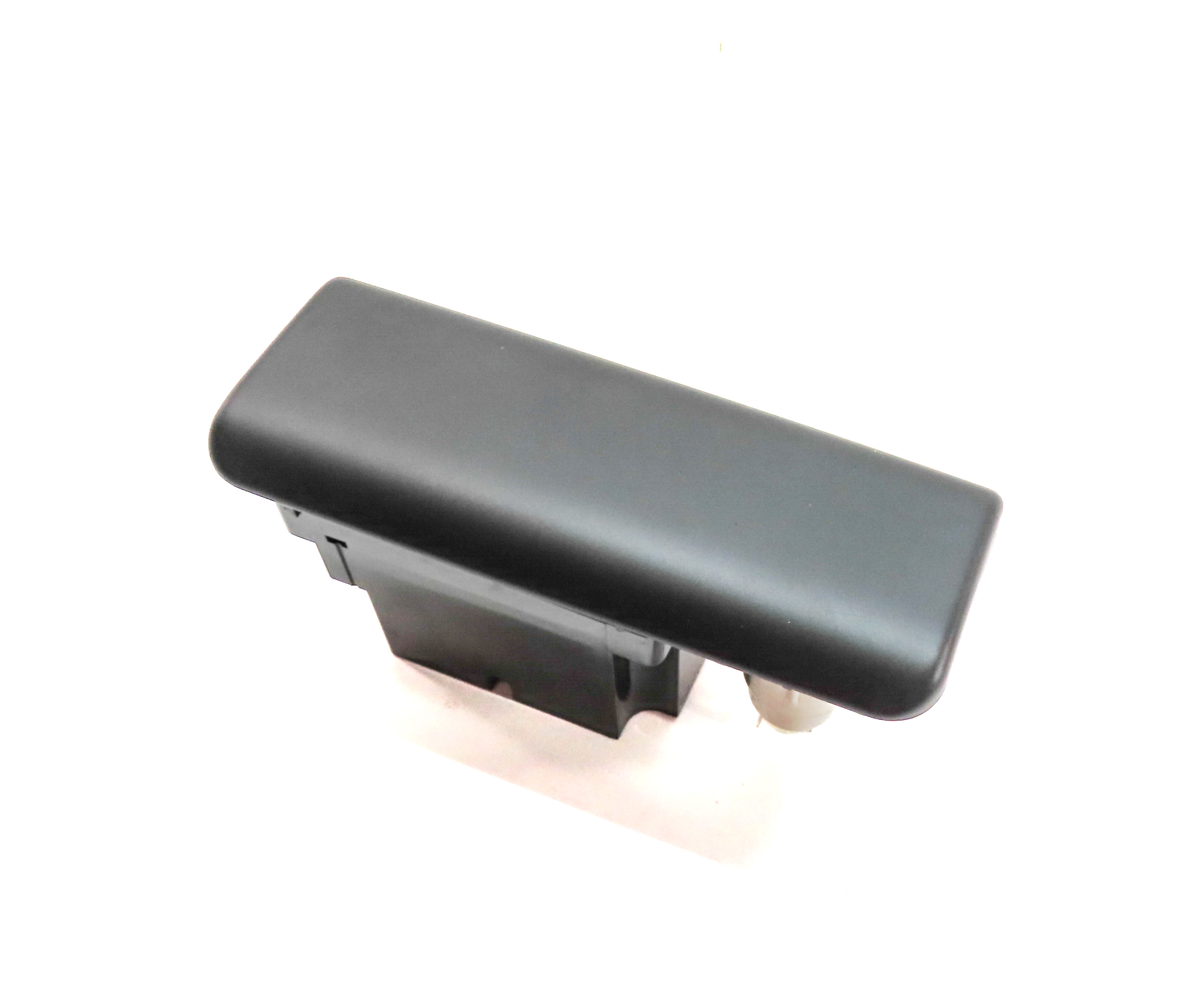 2010 LAND ROVER LR4 (L319) AUXILIARY MEDIA AUX IN w/ 12V POWER SOCKET PANEL — exact item pictured